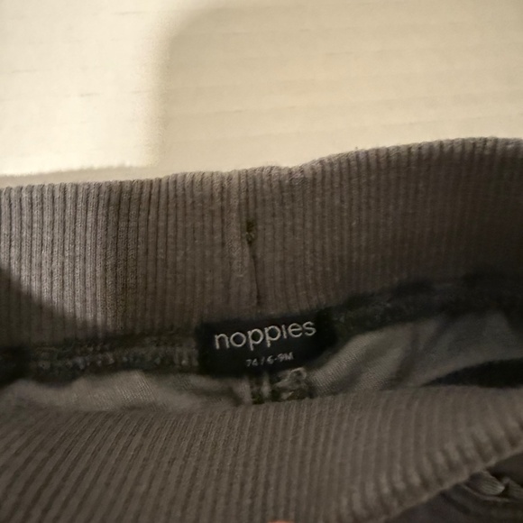 Noppies Bundle – Sweater + Pants + Jeans +shirt (Size: 9-12)  [💥BUNDLE 4 items] - Picture 3 of 8